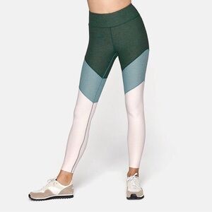 Outdoor Voices 7/8 Springs Leggings in Hunter / Slate / Ballet